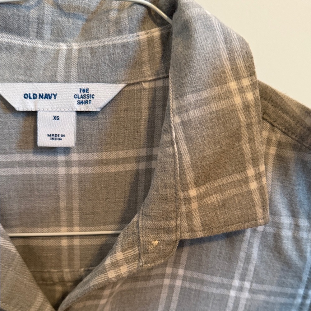 Old Navy The Classic Shirt Gray Plaid XS - Picture 3 of 4